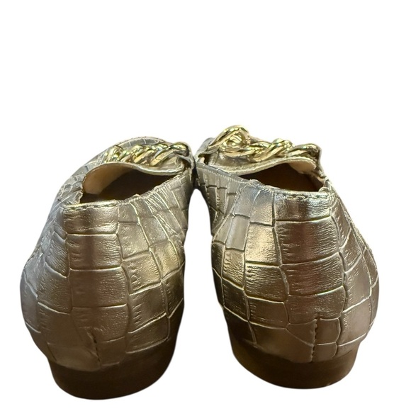 Donald J Pliner Balton Chain Loafer in Platino Size 7.5 - Picture 7 of 9